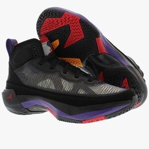 AIR JORDAN 37 True Red Sneakers BLACK Size 5Y